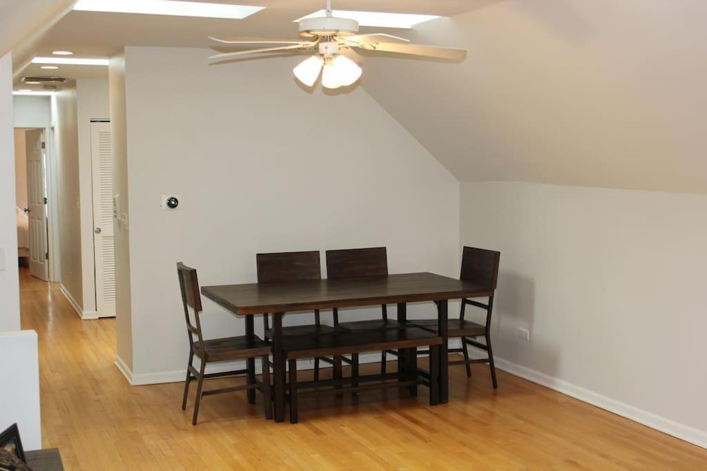 Lincoln Park Living - 3 Queen Beds - Sleeps 6 Chicago Exterior foto